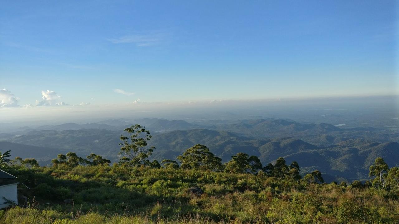 Olive Hill Top Hotel 哈普特莱 外观 照片